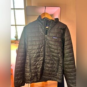 Patagonia Men's Black Puffer Jacket